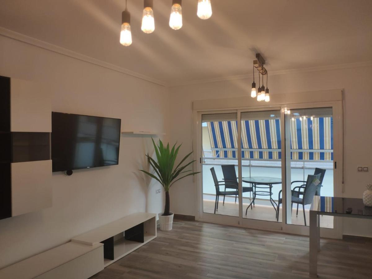 Piso Recien Reformado A Menos De 50m De La Playa Appartement